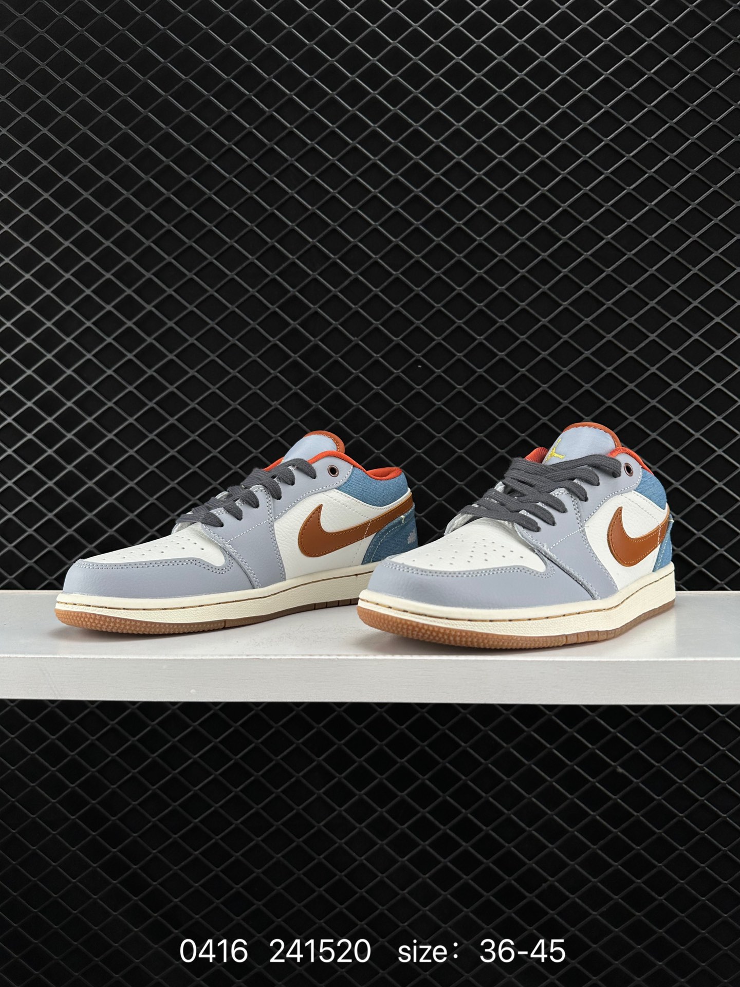 Nike Air Jordan 1 Low SE”Phantom Denim Swoosh“